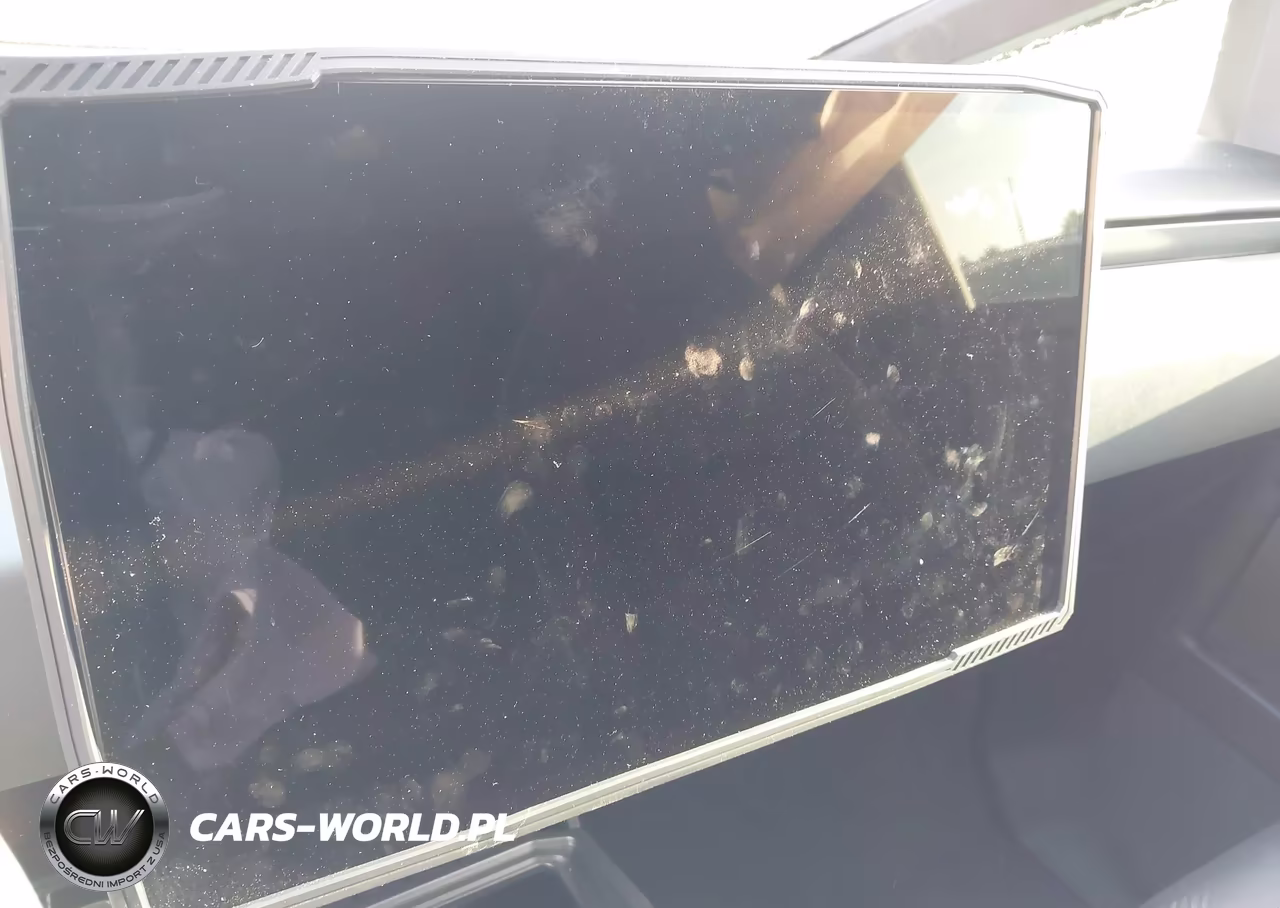 2025 Tesla Cybertruck VIN:7G2CEHED3SA067943 - 15