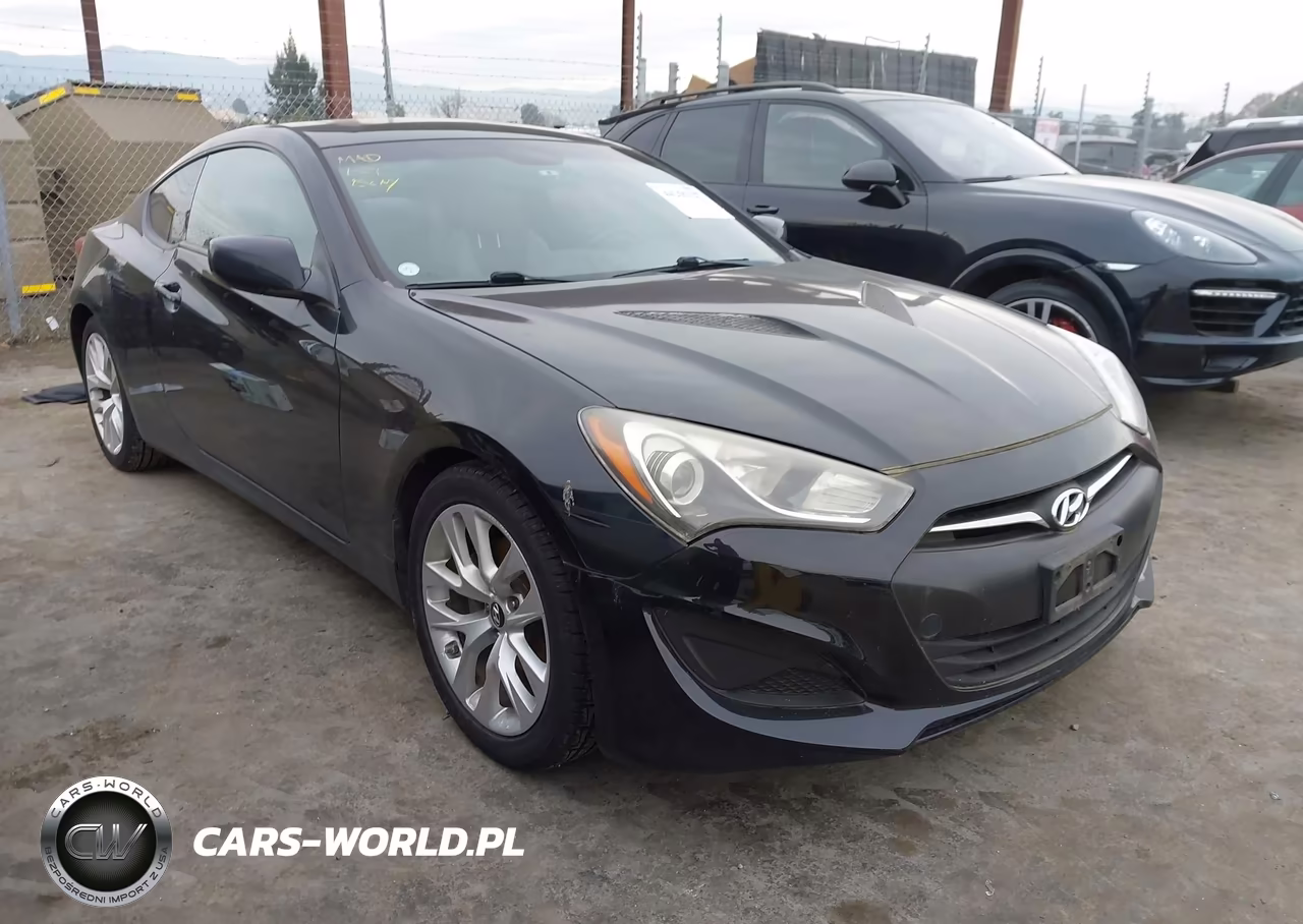 2013 Hyundai Genesis 2.0T Premium