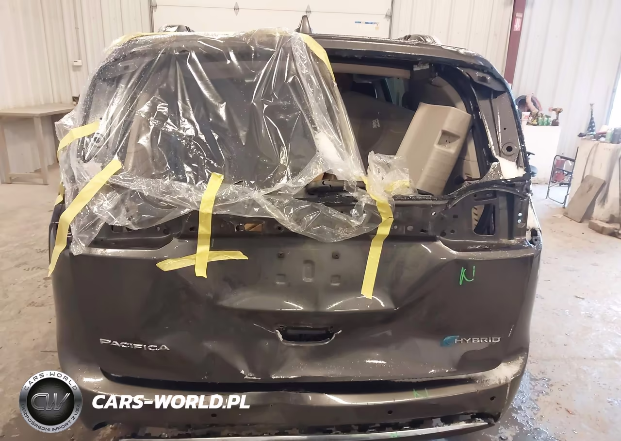 2021 Chrysler Pacifica Hybrid Limited VIN:2C4RC1S70MR590338 - 6
