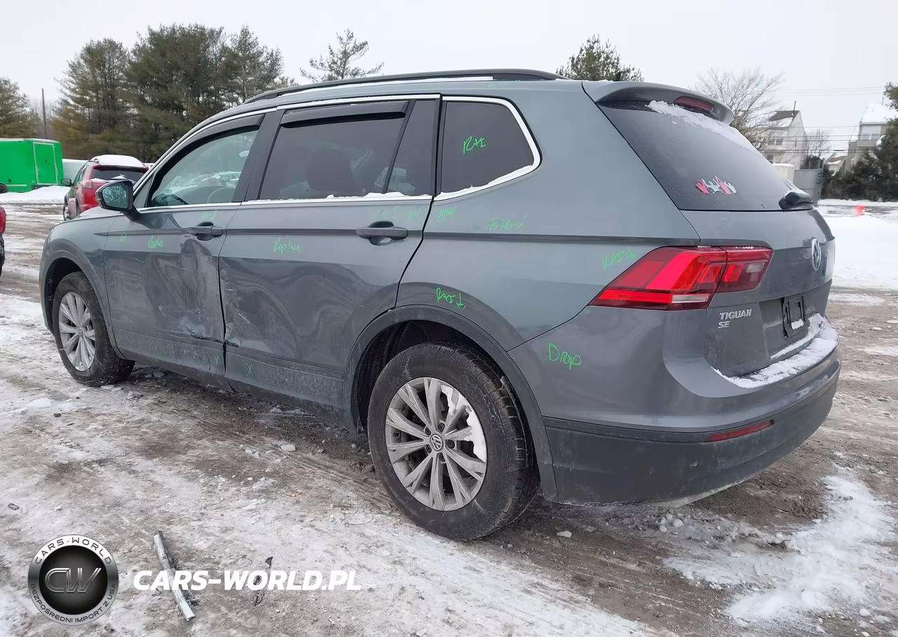 2019 Volkswagen Tiguan 2.0T Se-2.0T Sel-2.0T Sel R-Line-2.0T Sel R-Line Black VIN:3VV2B7AX0KM077766 - 3