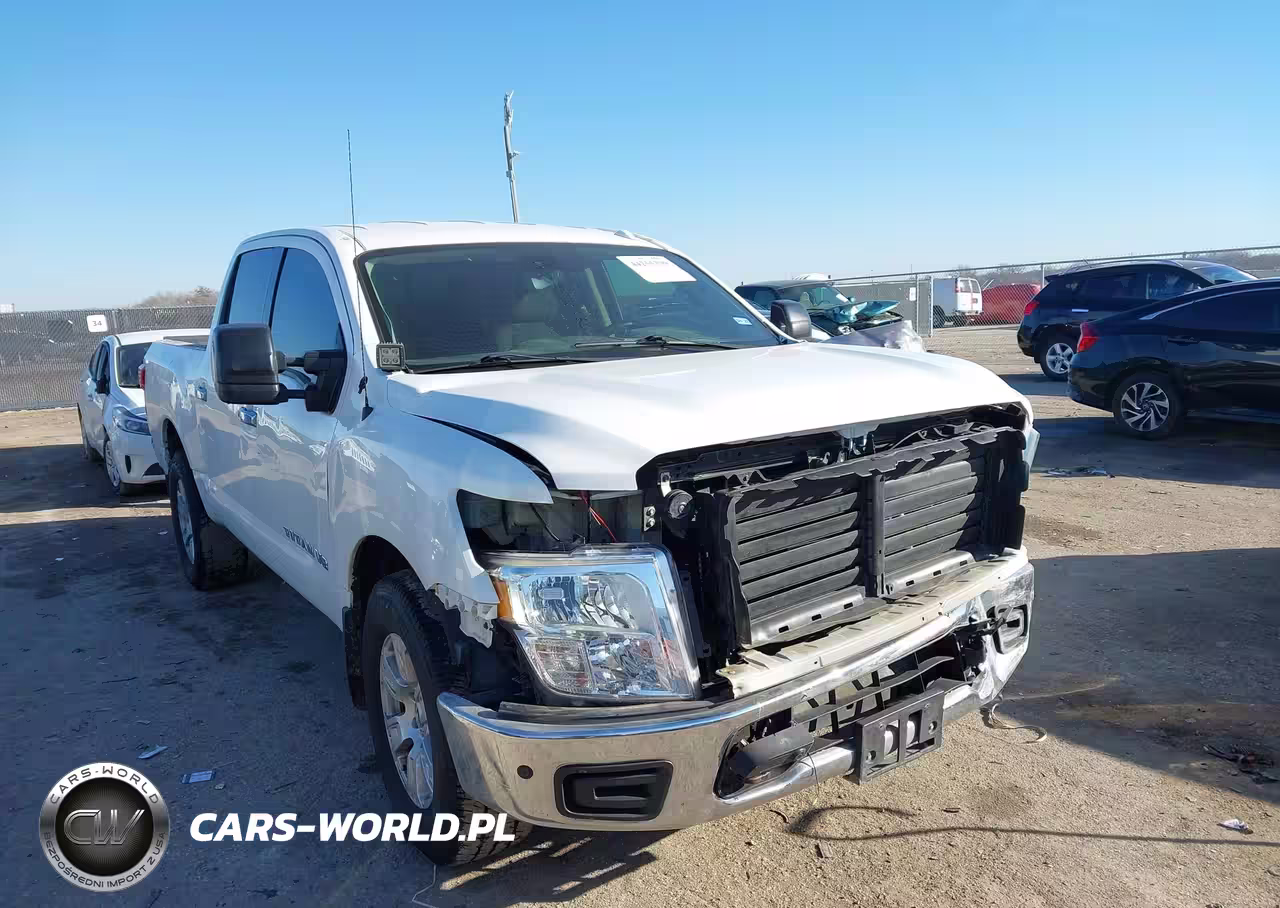 2018 Nissan Titan Sv