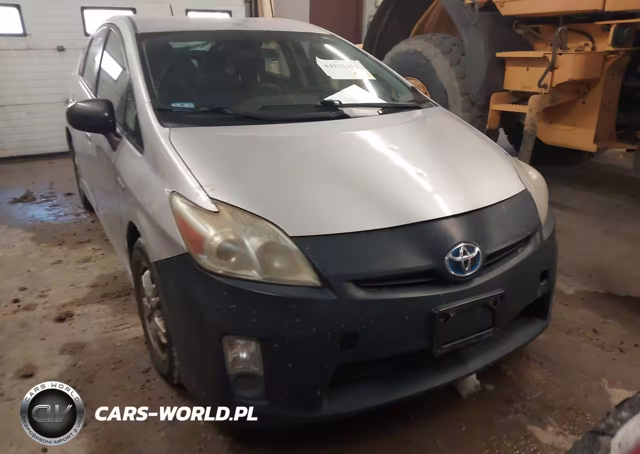 2011 Toyota Prius Two