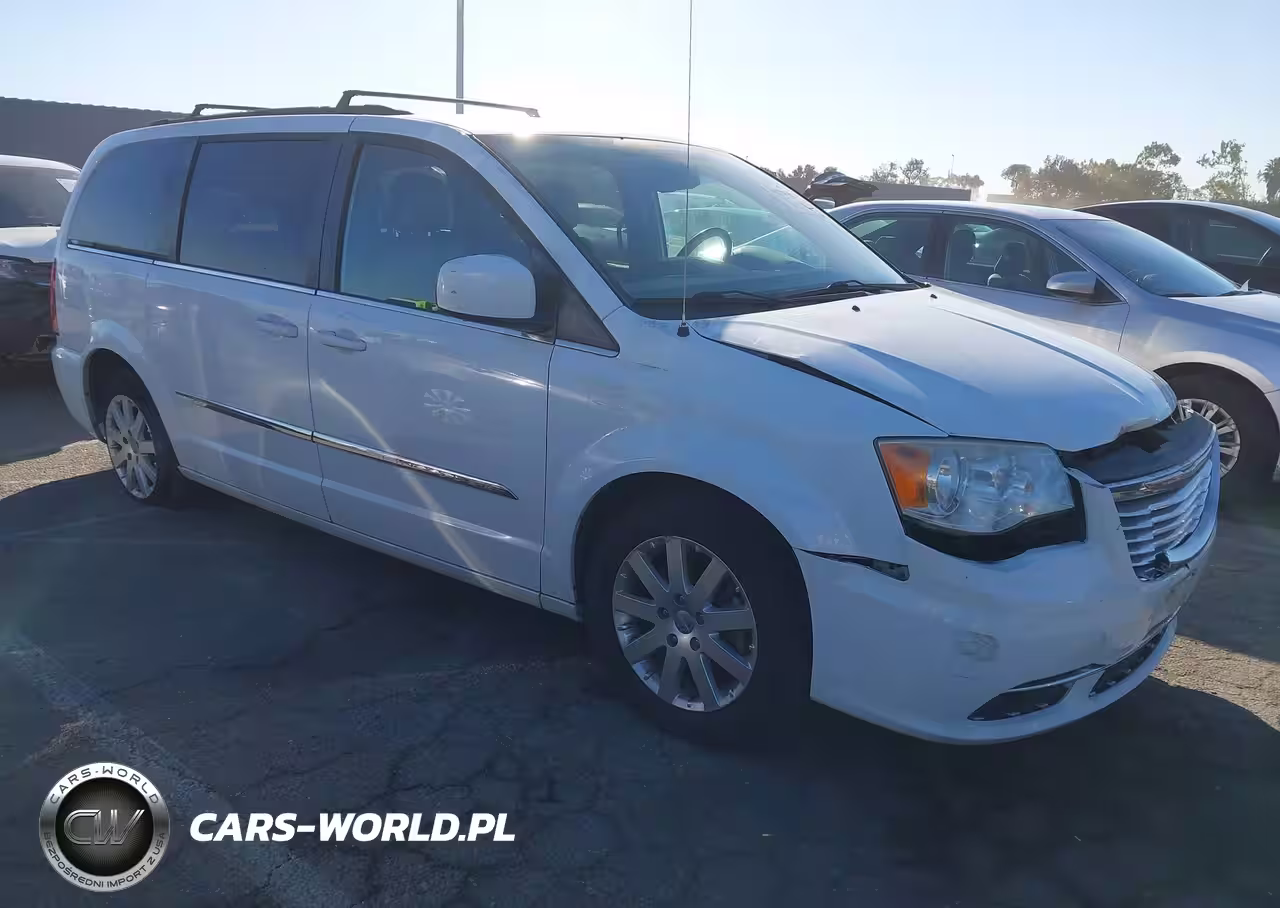 2014 Chrysler Town & Country Touring