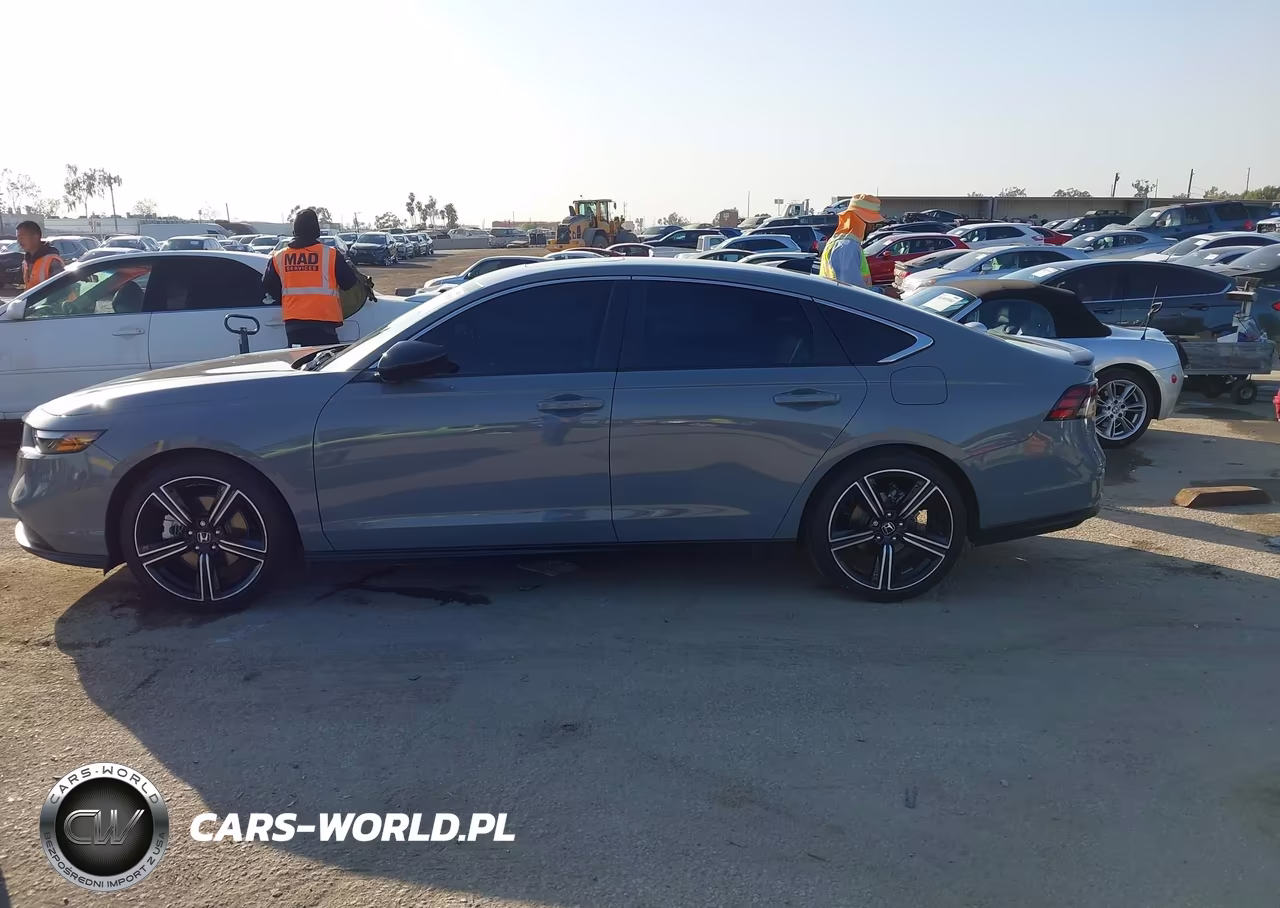 2025 Honda Accord Hybrid Sport VIN:1HGCY2F59SA022212 - 14