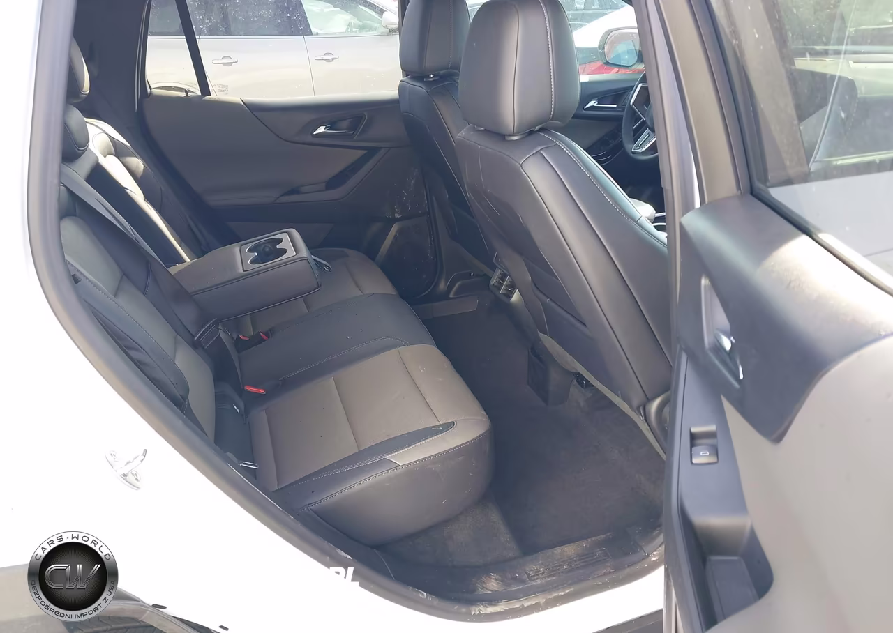 2026 Chevrolet Equinox Fwd Lt VIN:3GNAXHEG2TL259947 - 8