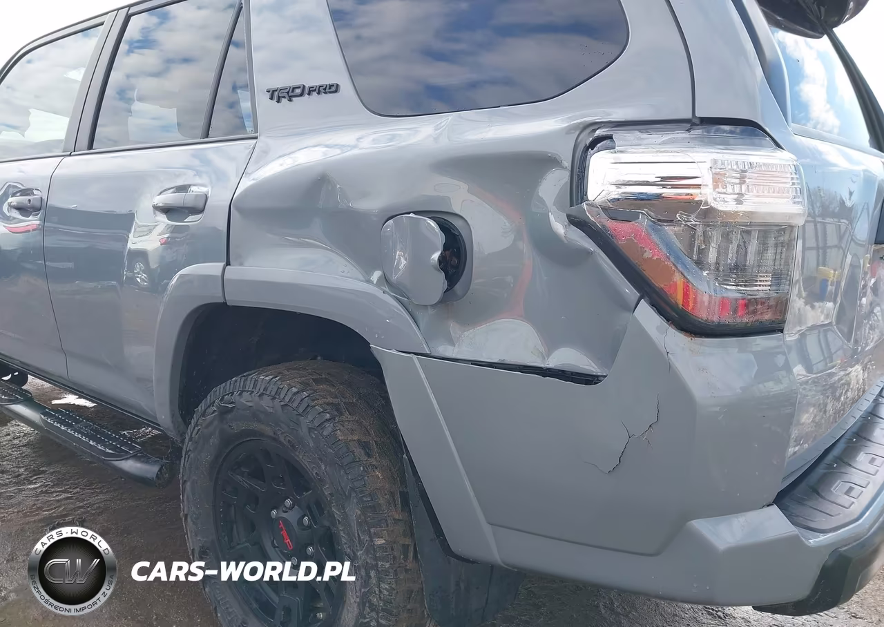 2017 Toyota 4Runner Trd Pro VIN:JTEBU5JR0H5435795 - 6