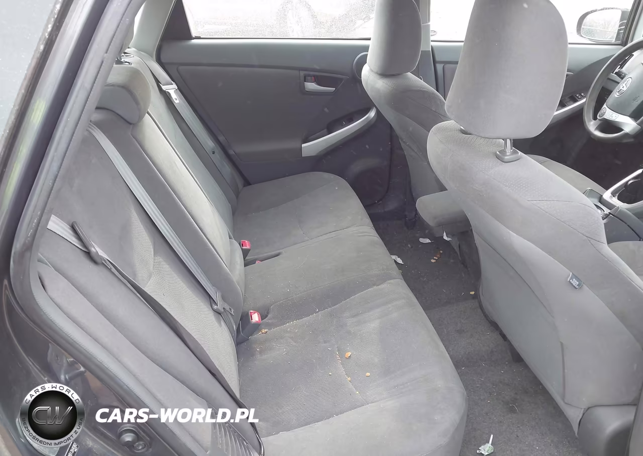 2011 Toyota Prius Three VIN:JTDKN3DUXB1369082 - 8