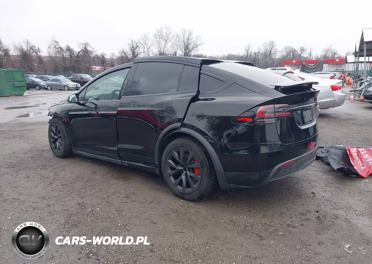 2023 Tesla Model X Plaid Tri Motor All-Wheel Drive VIN:7SAXCBE62PF429850 - 3