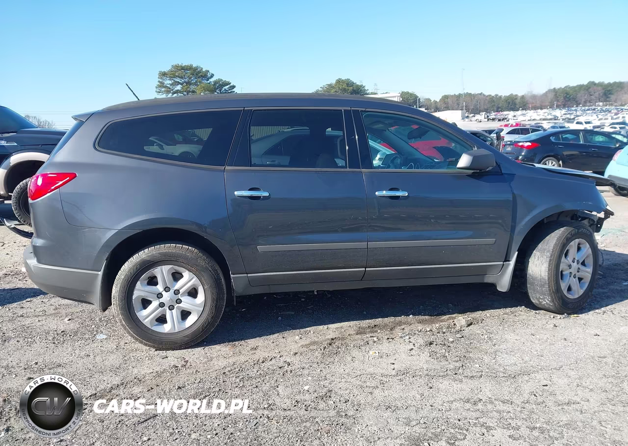 2012 Chevrolet Traverse Ls VIN:1GNKRFED0CJ370495 - 13