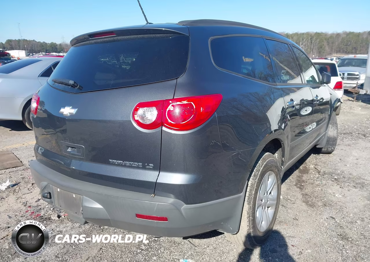 2012 Chevrolet Traverse Ls VIN:1GNKRFED0CJ370495 - 4