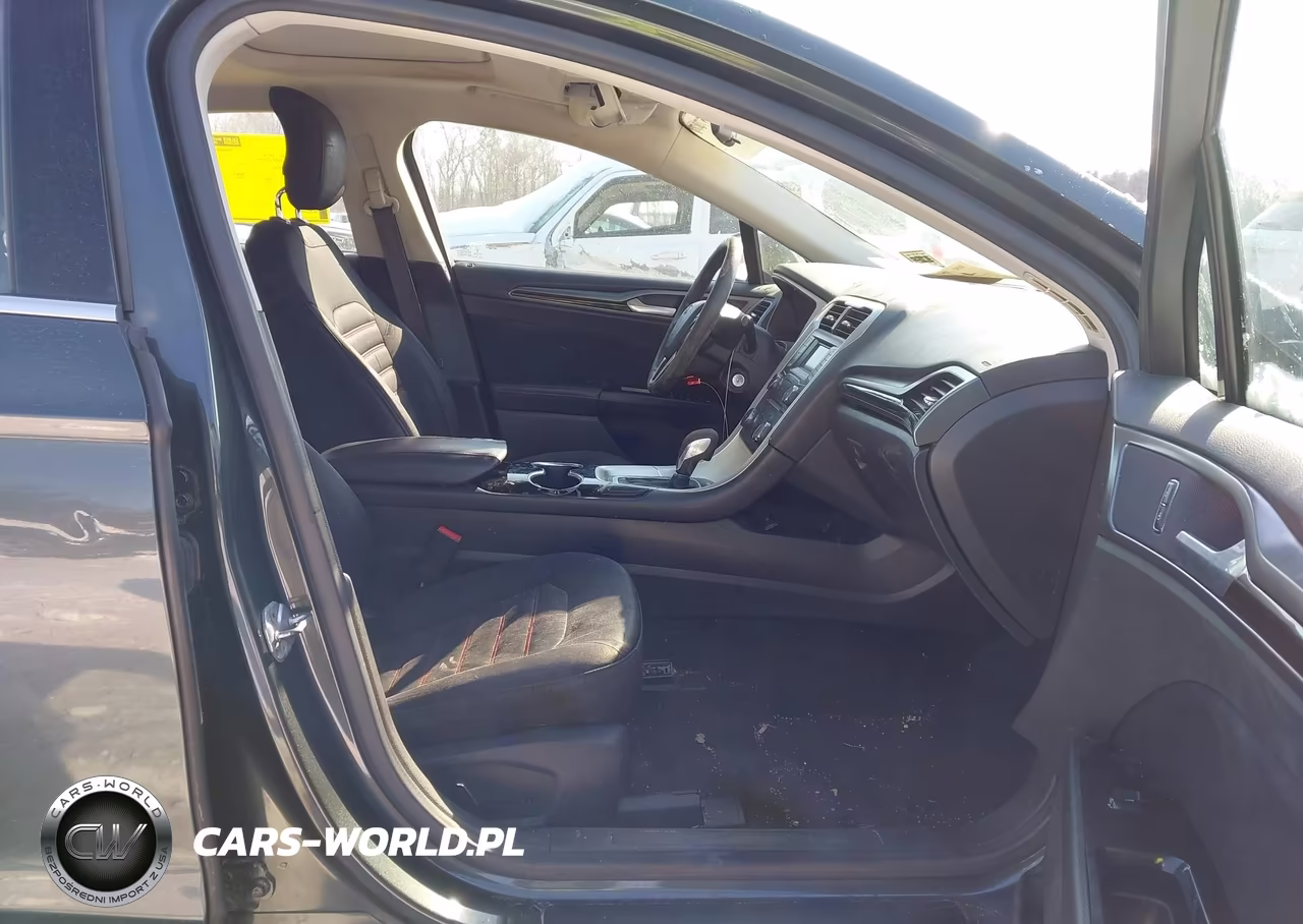 2015 Ford Fusion Se VIN:3FA6P0H70FR101481 - 5