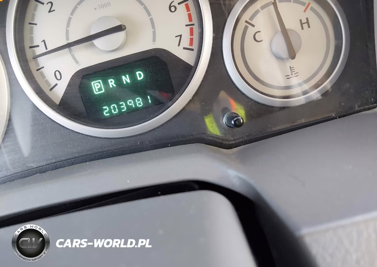 2008 Chrysler Town & Country Lx VIN:2A8HR44H08R722207 - 16