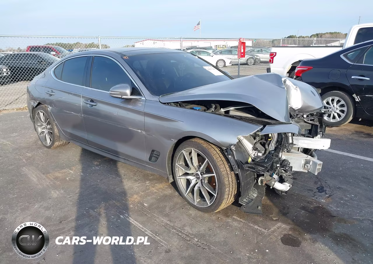 2022 Genesis G70 2.0T Rwd