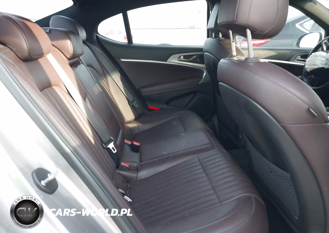 2022 Genesis G70 2.0T Rwd VIN:KMTG34TAXNU092141 - 8