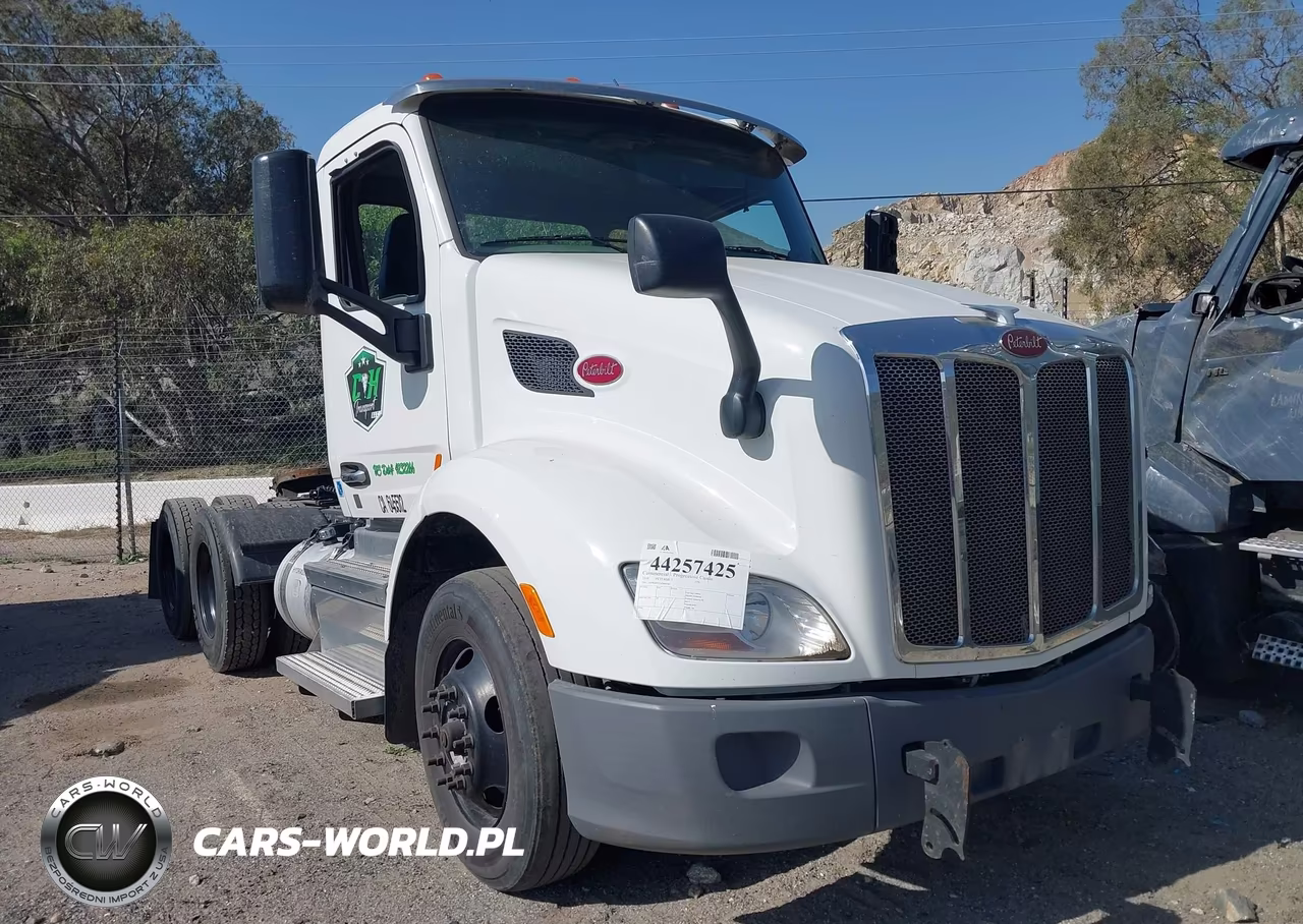 2018 Peterbilt 579