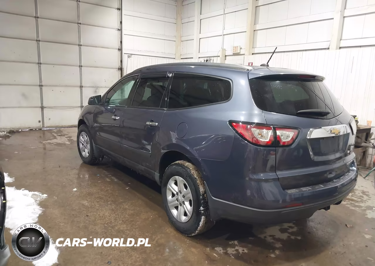 2014 Chevrolet Traverse Ls VIN:1GNKRFED8EJ206768 - 3