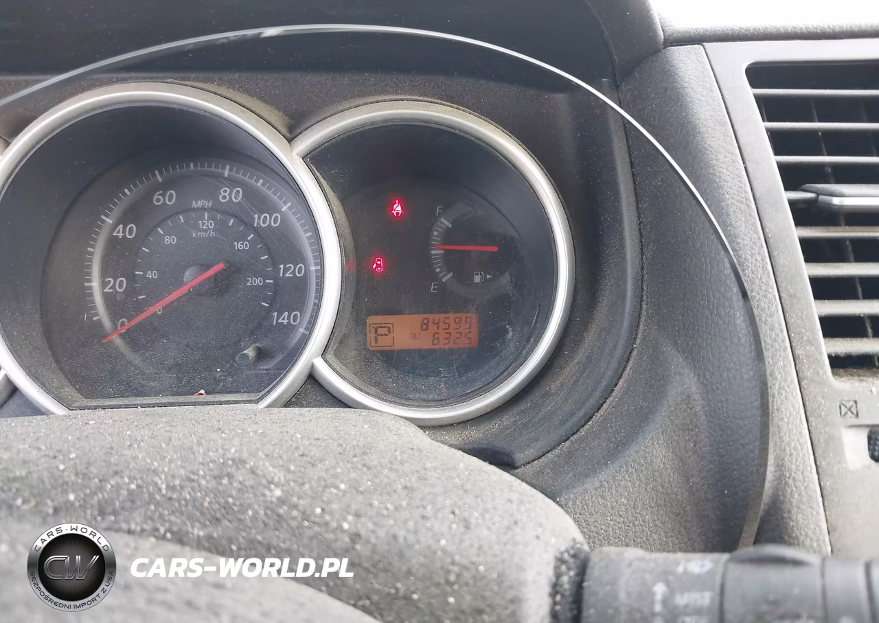 2010 Nissan Versa 1.8S VIN:3N1BC1CP7AL380198 - 16