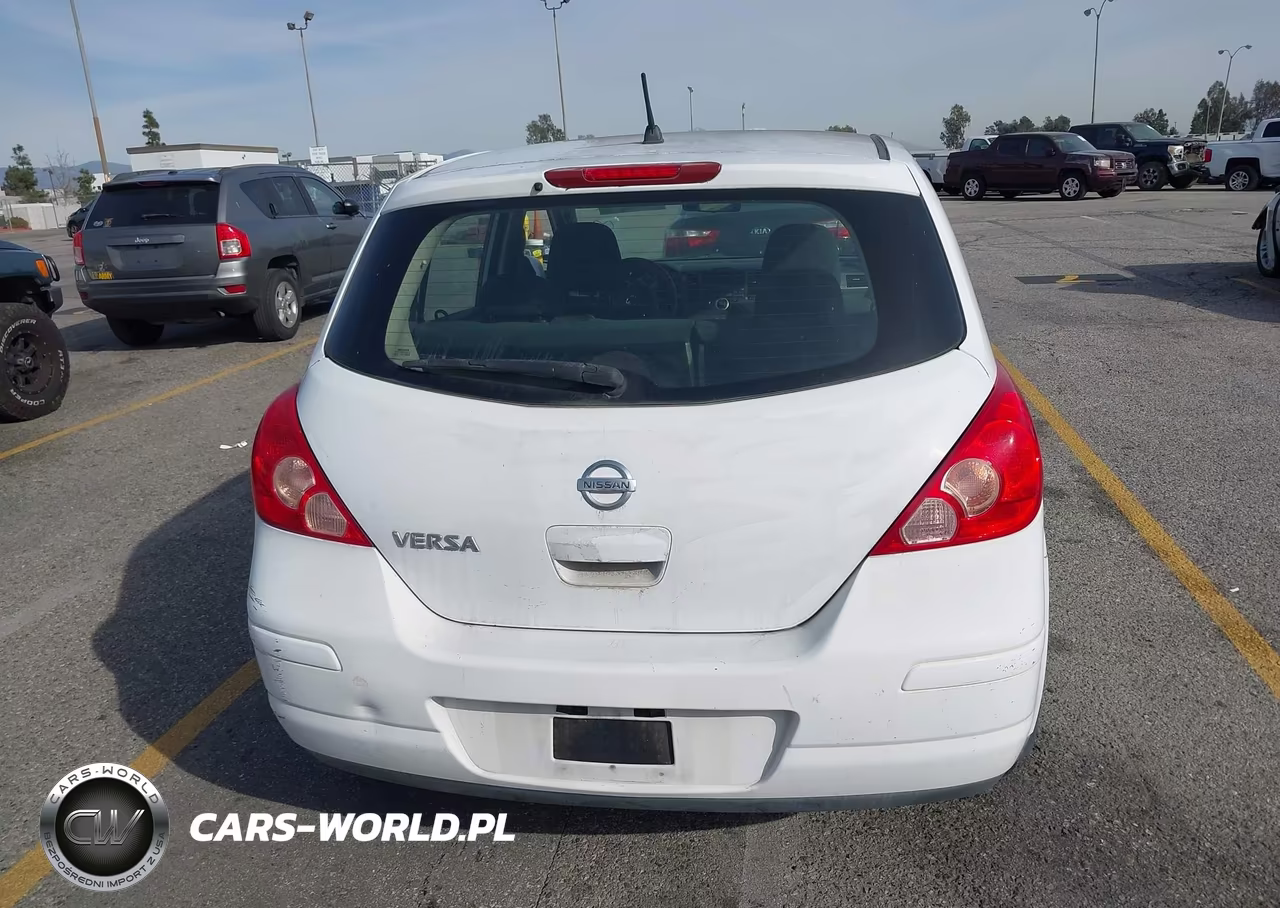 2010 Nissan Versa 1.8S VIN:3N1BC1CP7AL380198 - 17