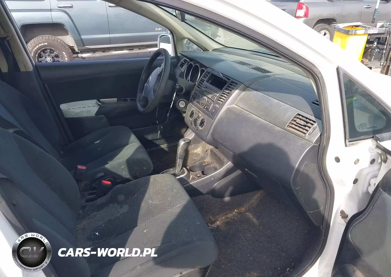 2010 Nissan Versa 1.8S VIN:3N1BC1CP7AL380198 - 5