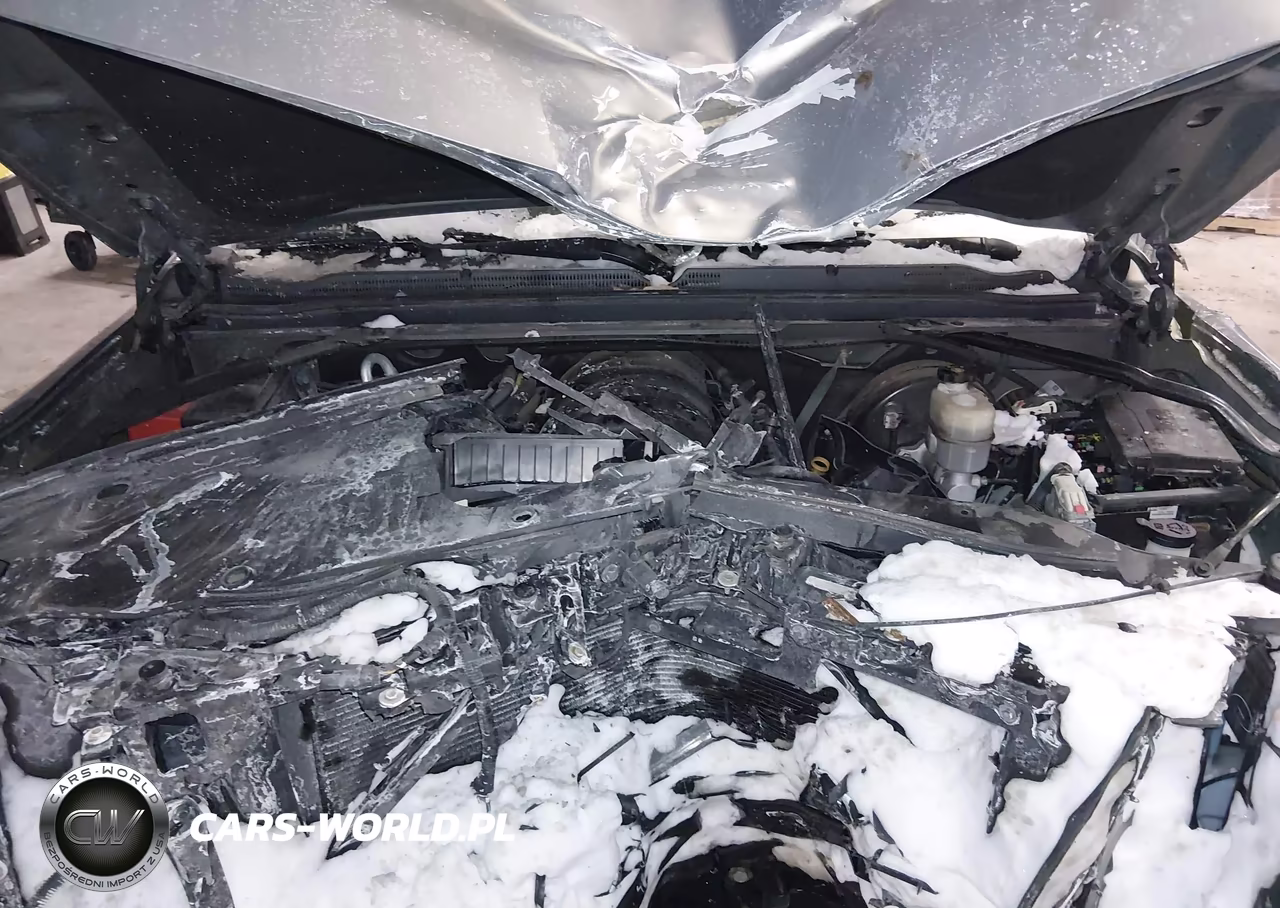2019 Chevrolet Tahoe Lt VIN:1GNSKBKC1KR237138 - 10