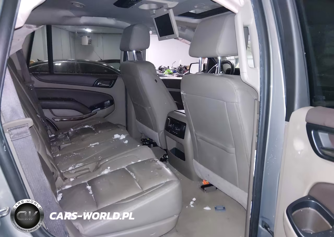 2019 Chevrolet Tahoe Lt VIN:1GNSKBKC1KR237138 - 8