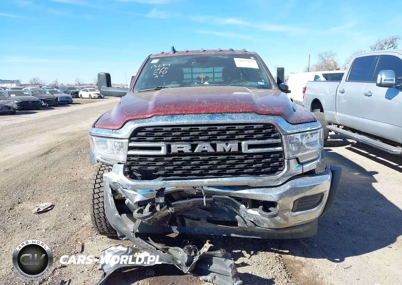 2022 Ram 4500 Chassis Tradesman-Slt-Laramie-Limited VIN:3C7WRKEL6NG359809 - 12