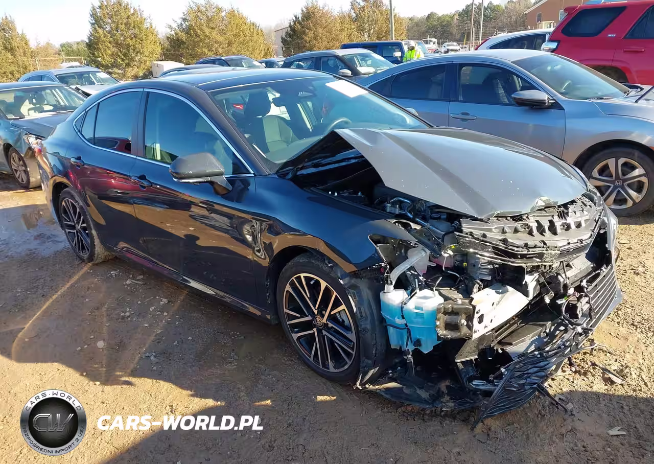 2025 Toyota Camry Xle