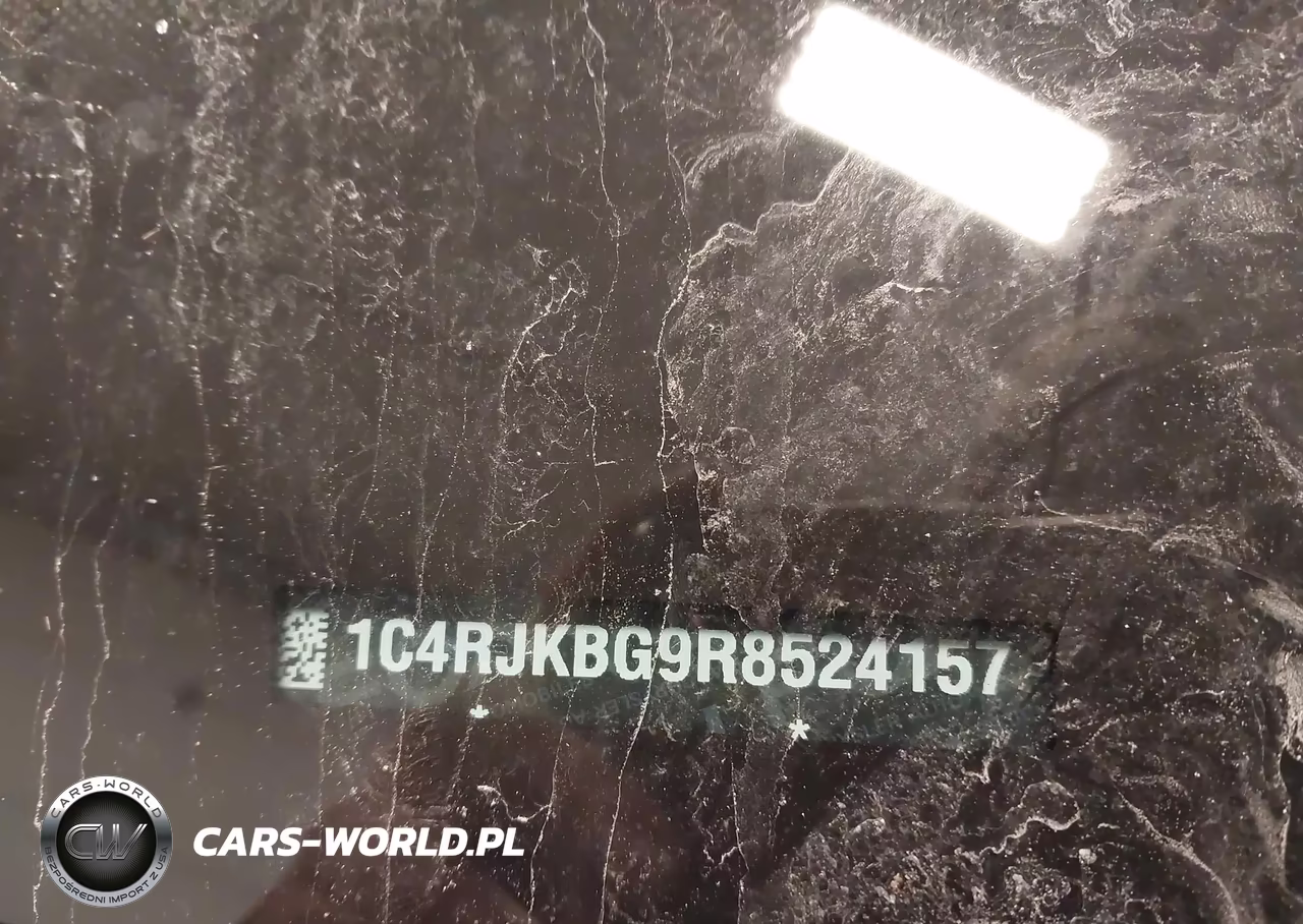 2024 Jeep Grand Cherokee L Limited 4X4 VIN:1C4RJKBG9R8524157 - 9