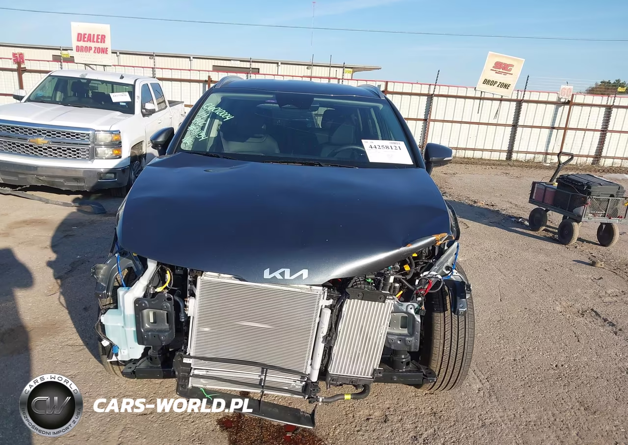 2025 Kia Sportage Hybrid Ex VIN:KNDPVCDG1S7258854 - 12