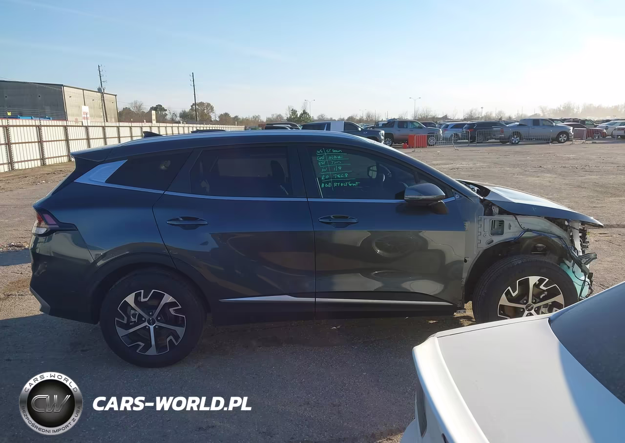 2025 Kia Sportage Hybrid Ex VIN:KNDPVCDG1S7258854 - 13