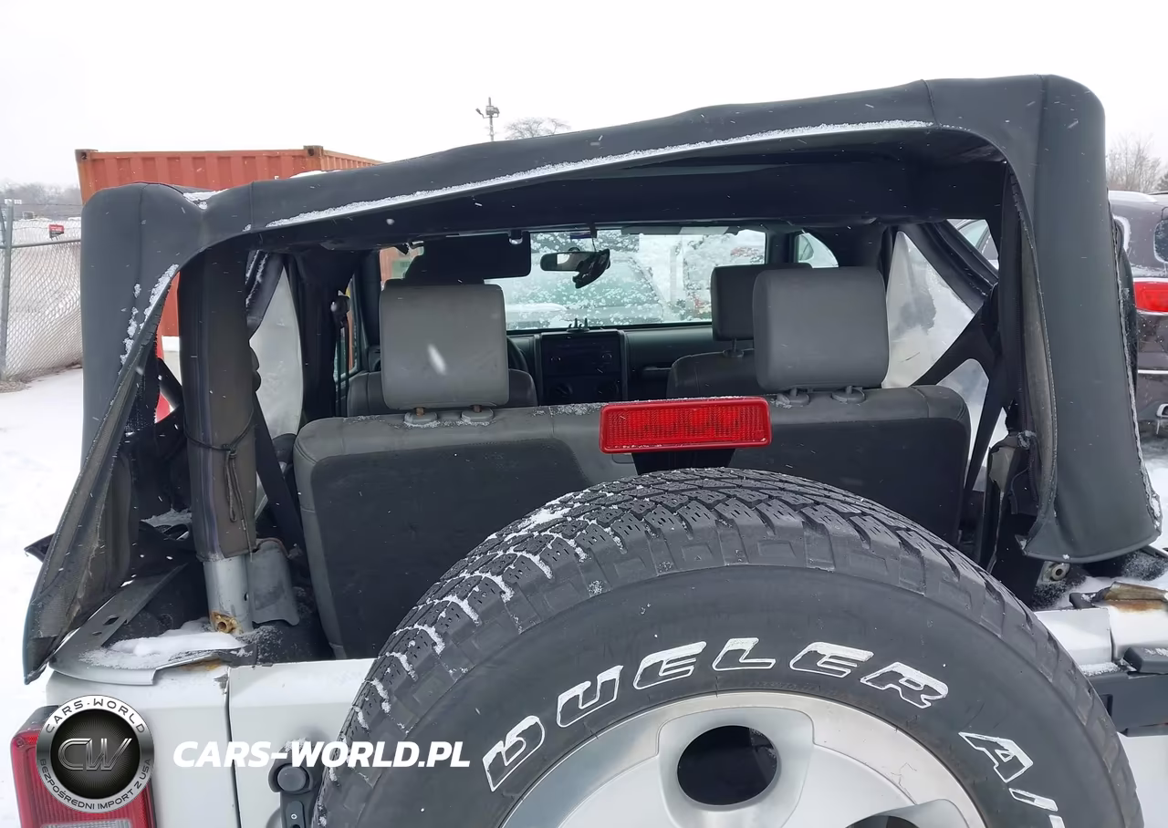 2009 Jeep Wrangler X VIN:1J4FA24139L769197 - 6