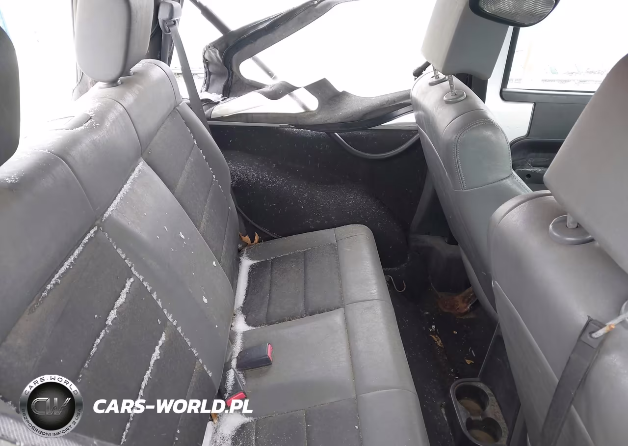 2009 Jeep Wrangler X VIN:1J4FA24139L769197 - 8