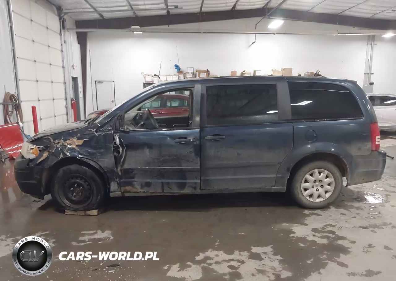 2008 Chrysler Town & Country Lx VIN:2A8HR44H18R671042 - 14