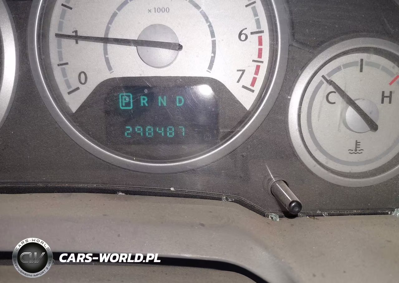 2008 Chrysler Town & Country Lx VIN:2A8HR44H18R671042 - 15