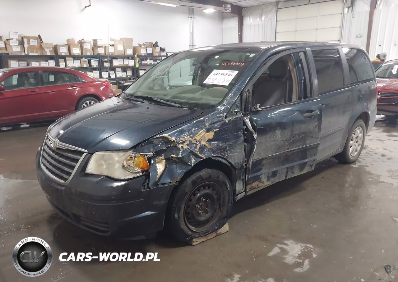 2008 Chrysler Town & Country Lx VIN:2A8HR44H18R671042 - 2