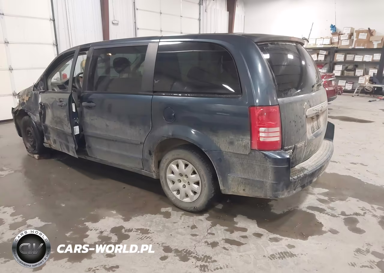 2008 Chrysler Town & Country Lx VIN:2A8HR44H18R671042 - 3