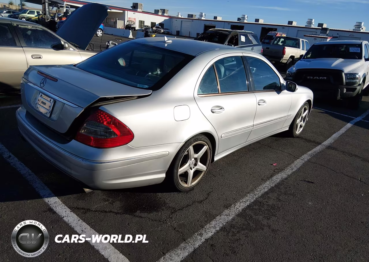 2009 Mercedes-Benz E 350 VIN:WDBUF56X49B408275 - 4