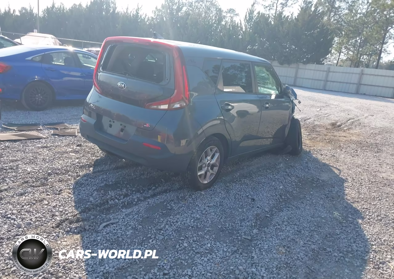 2020 Kia Soul S VIN:KNDJ23AU1L7001946 - 4