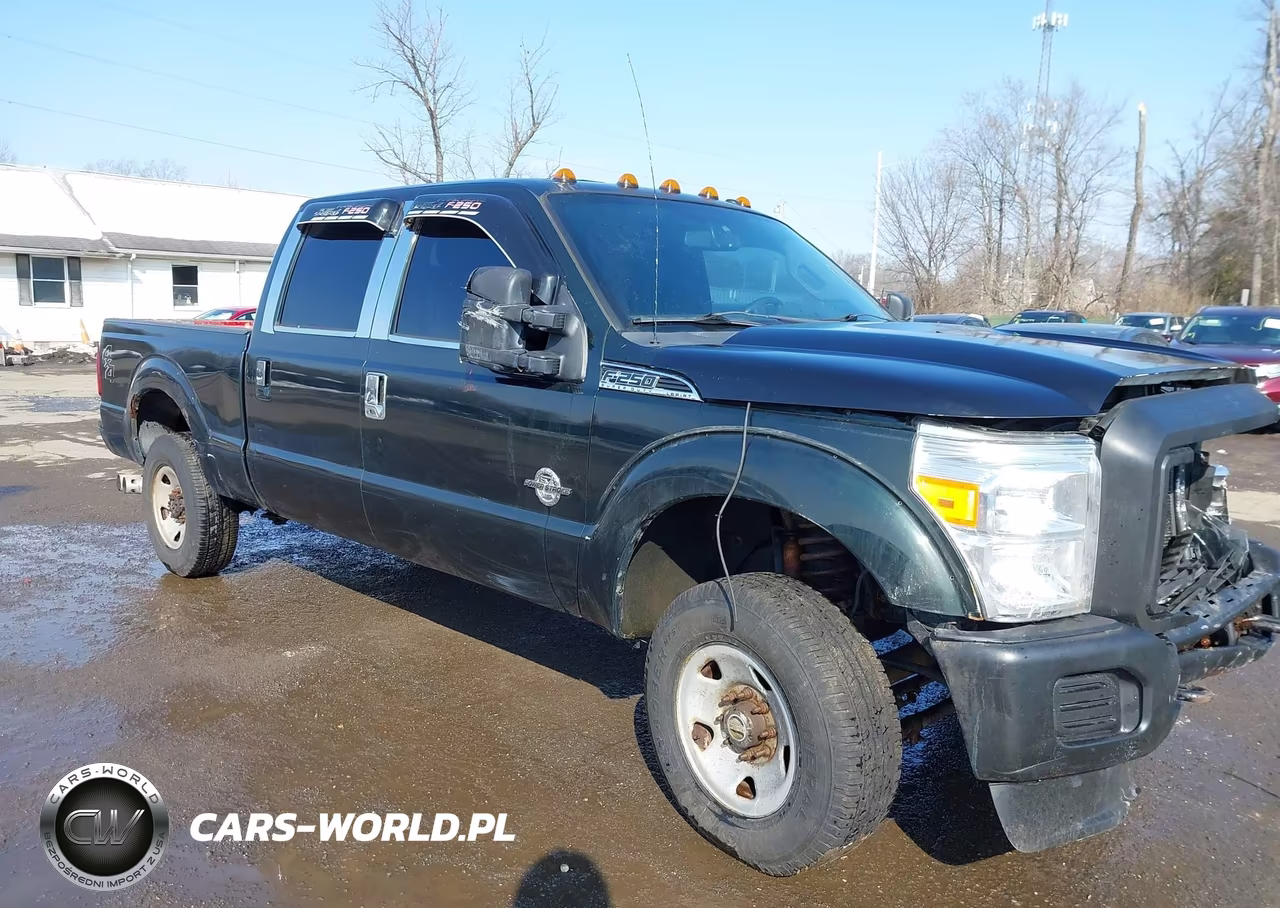 2012 Ford F-250 Lariat – zdjęcie 1 z 16