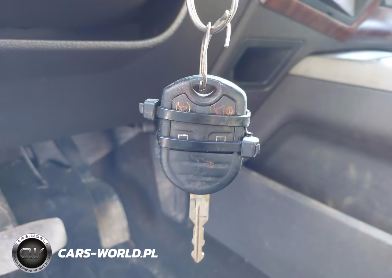 2012 Ford F-250 Lariat VIN:1FT7W2BT0CEB72424 - 11