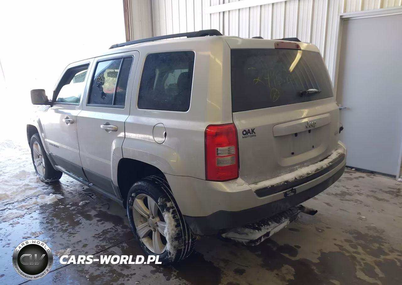 2011 Jeep Patriot Sport VIN:1J4NT1GB6BD249676 - 3