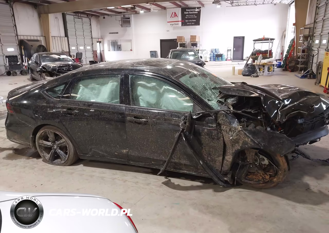 2025 Honda Accord Hybrid Sport-L VIN:1HGCY2F79SA019442 - 12