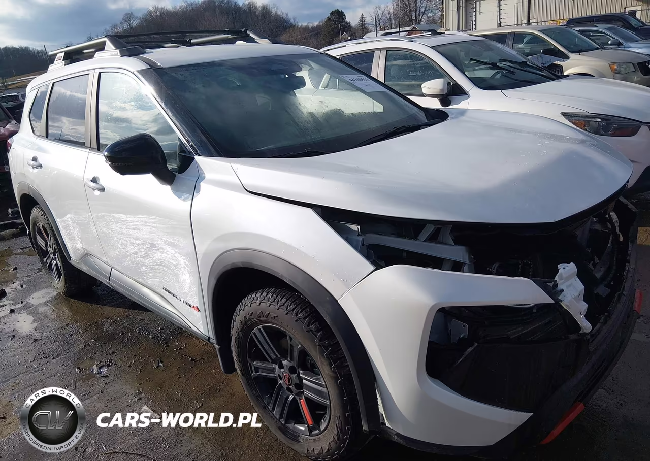 2026 Nissan Rogue Rock Creek