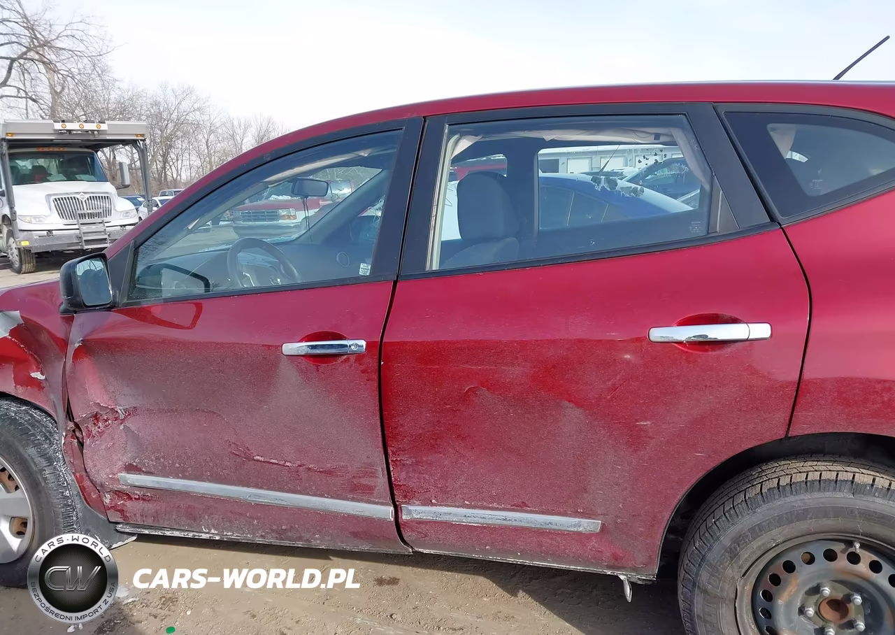 2013 Nissan Rogue S VIN:JN8AS5MT0DW553545 - 14