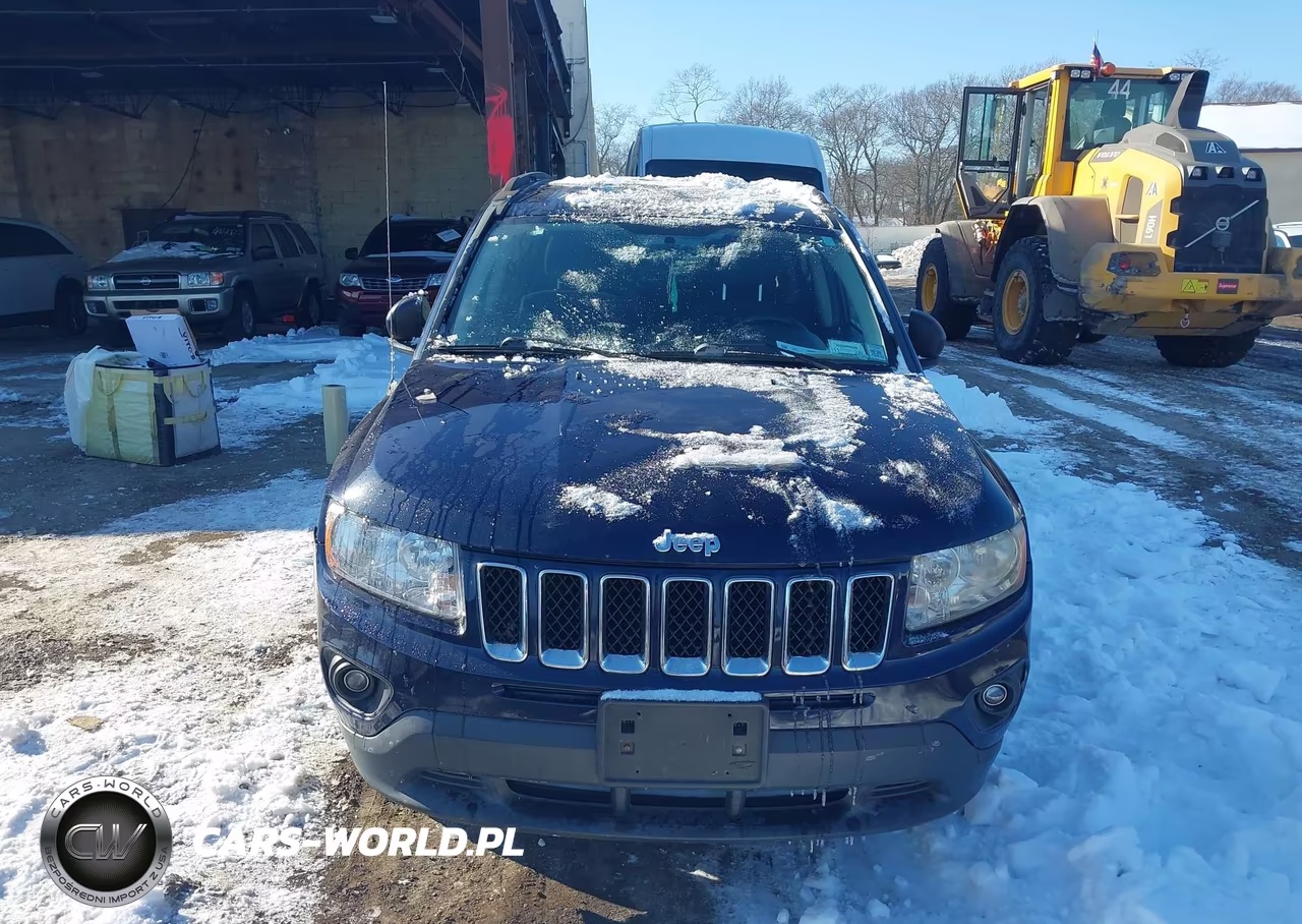 2013 Jeep Compass Latitude VIN:1C4NJDEB1DD140173 - 12