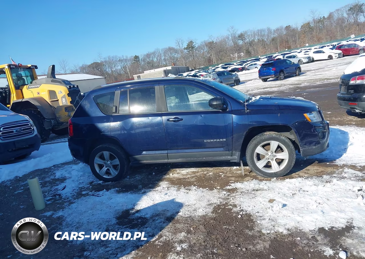 2013 Jeep Compass Latitude VIN:1C4NJDEB1DD140173 - 13