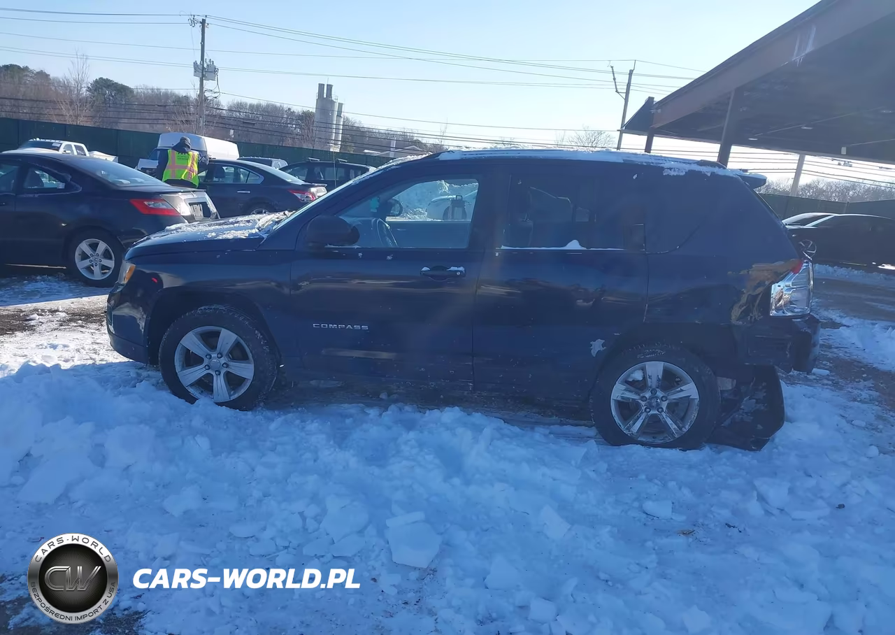 2013 Jeep Compass Latitude VIN:1C4NJDEB1DD140173 - 14