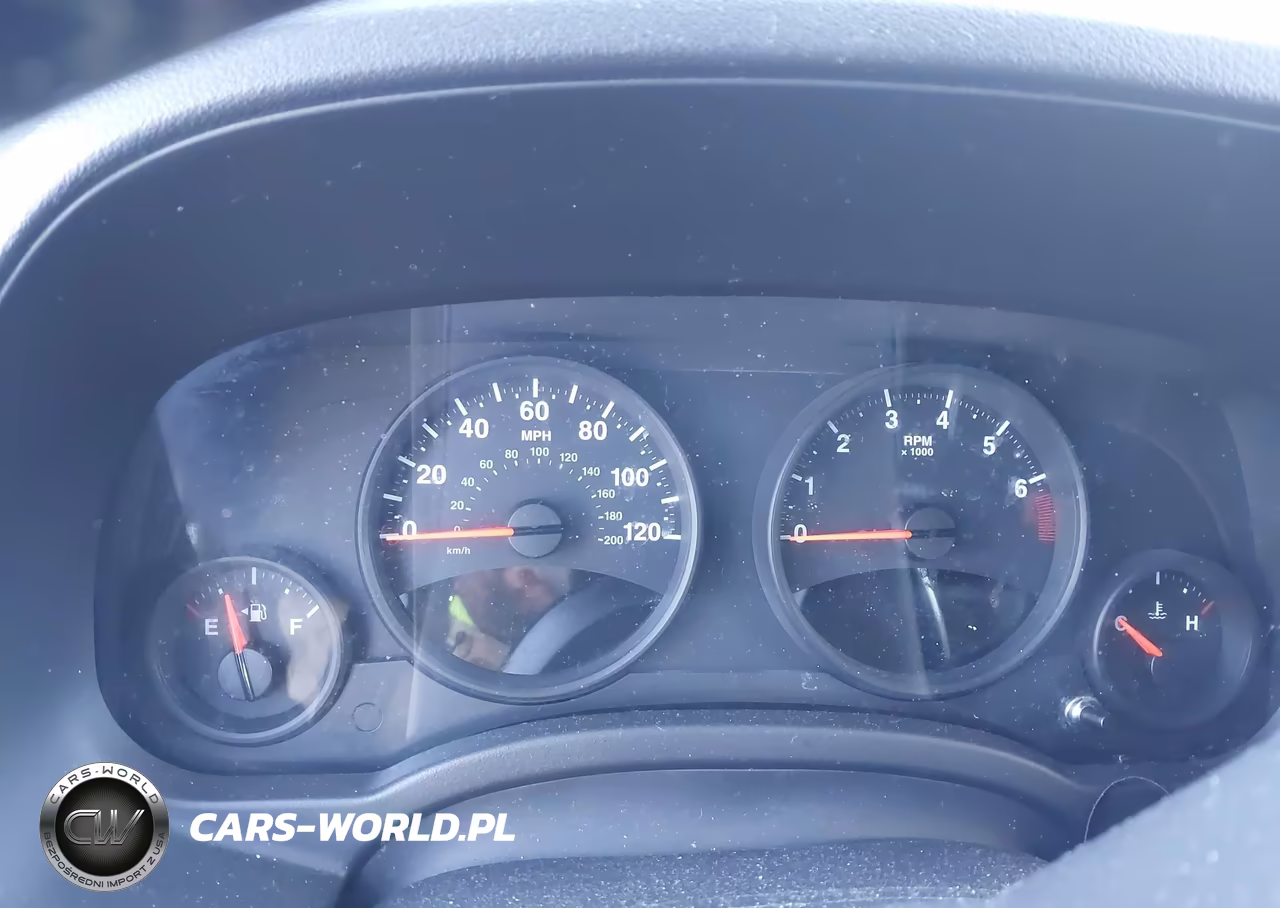 2013 Jeep Compass Latitude VIN:1C4NJDEB1DD140173 - 7