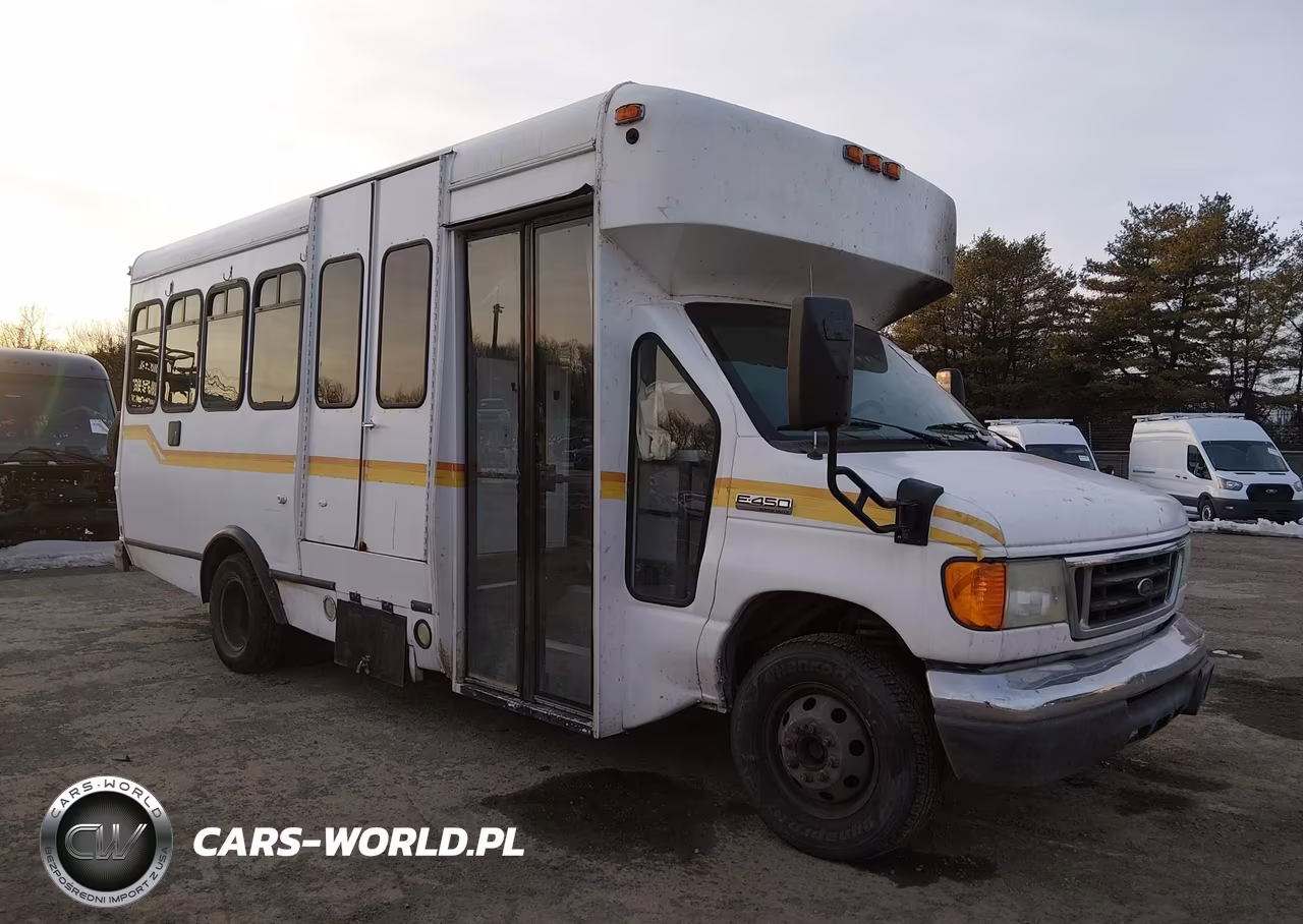2006 Ford E-450 Cutaway – zdjęcie 1 z 16