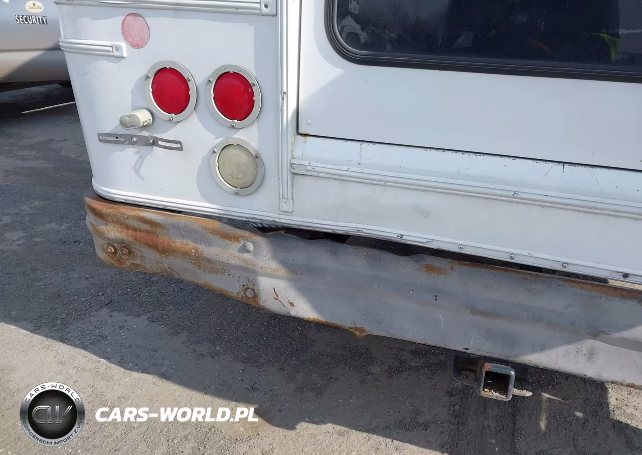 2006 Ford E-450 Cutaway VIN:1FDXE45S96DB29689 - 16